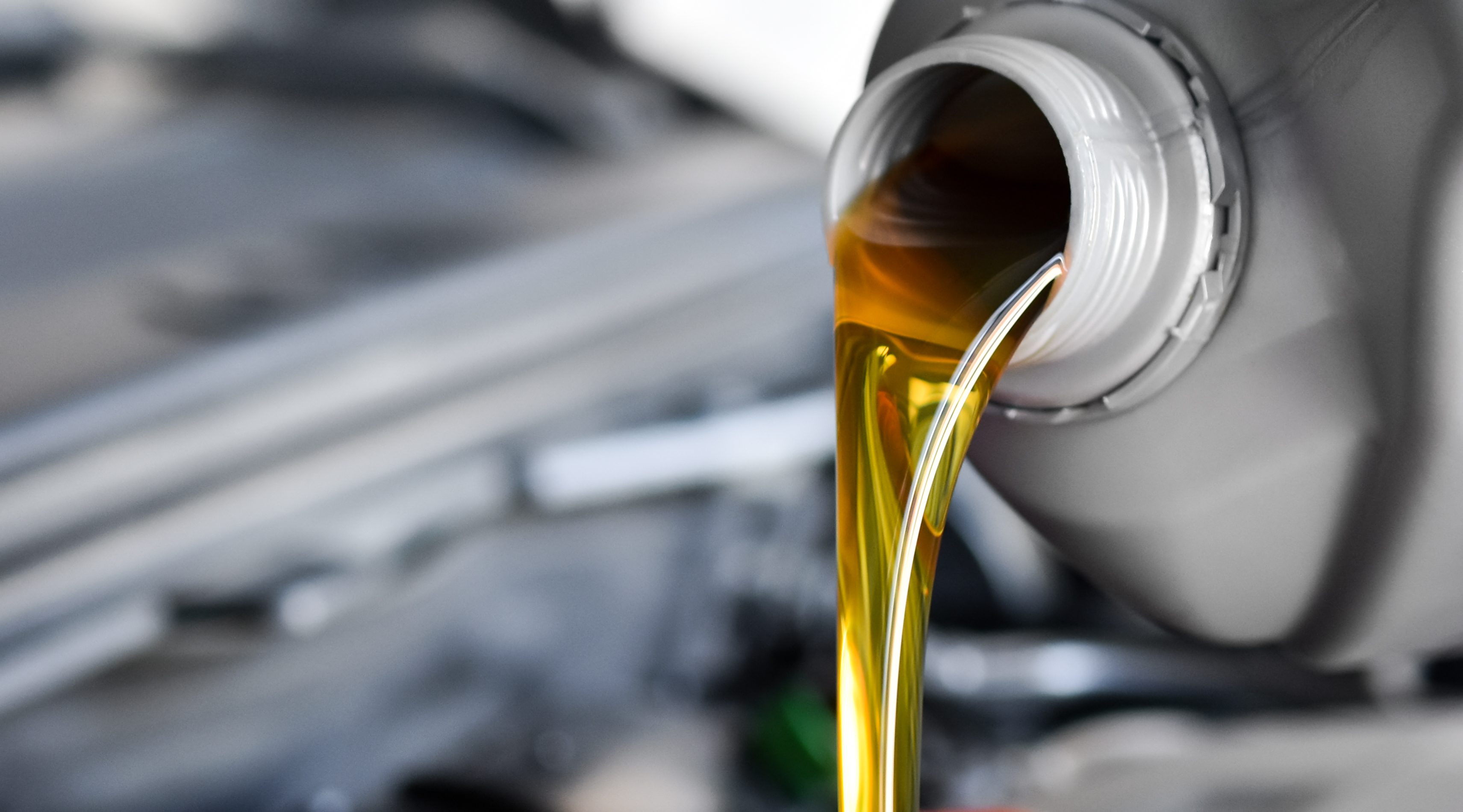 The Importance of Regular Oil Changes for Your Engine's Longevi